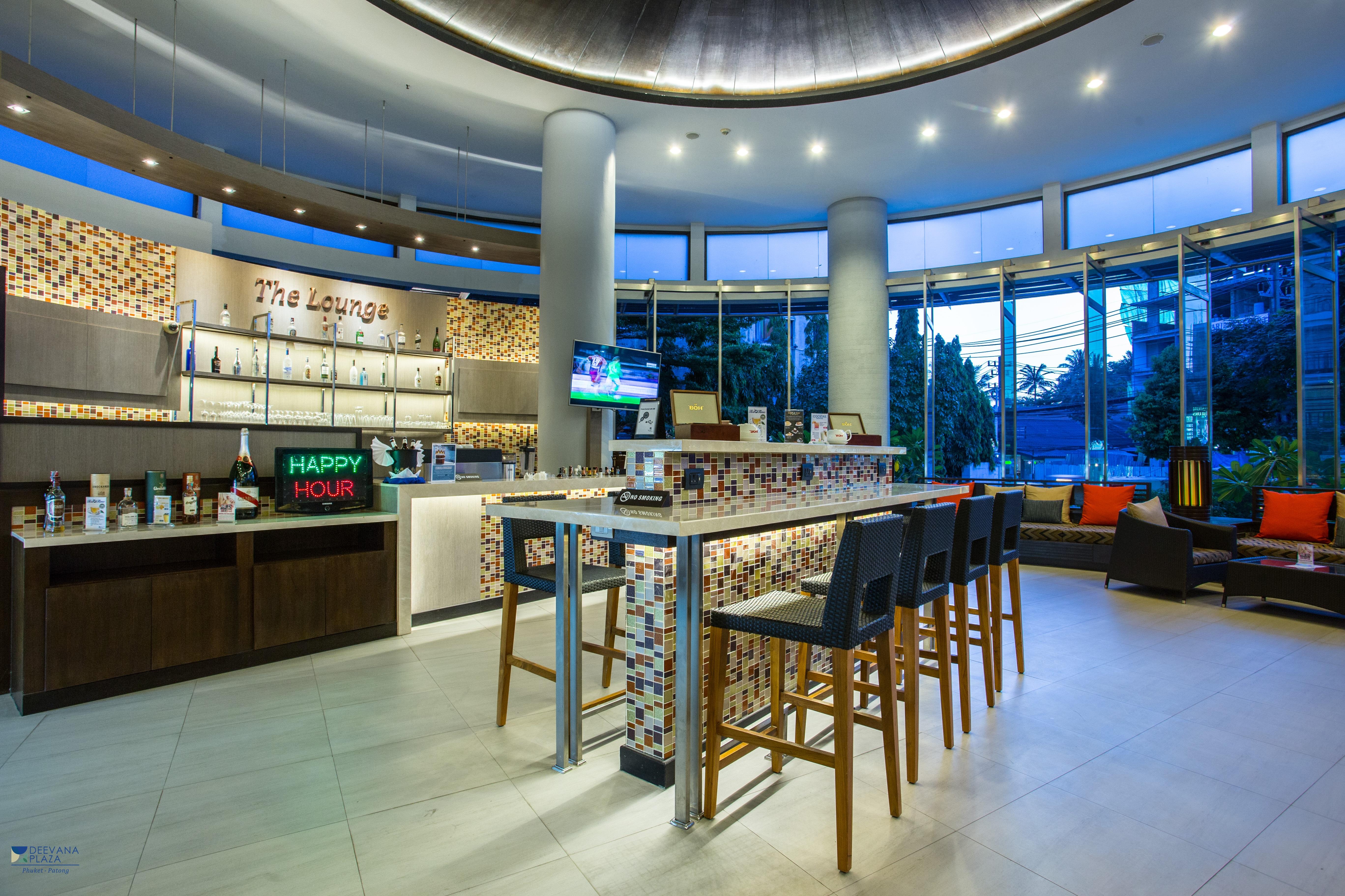Deevana Plaza Phuket - Sha Extra Plus Patong Esterno foto