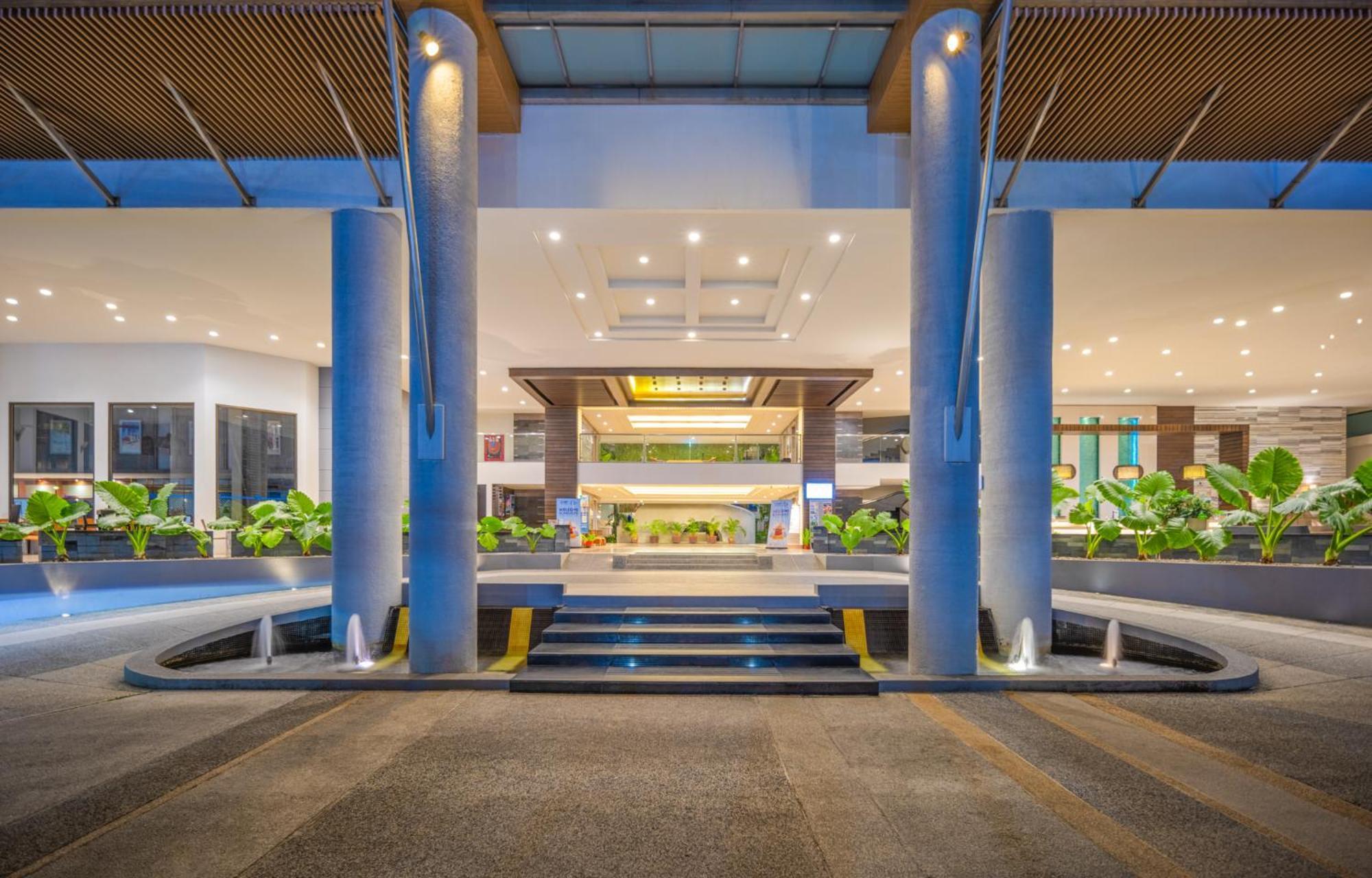Deevana Plaza Phuket - Sha Extra Plus Patong Esterno foto