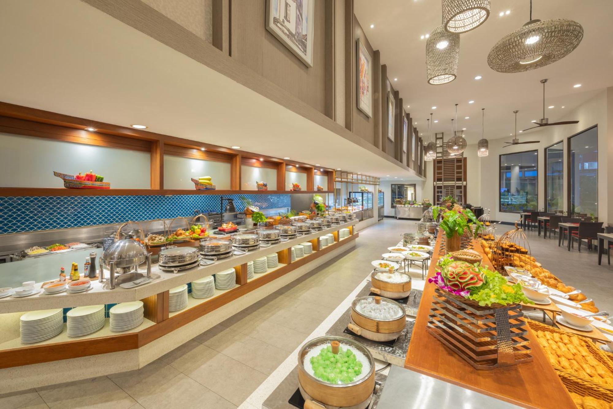 Deevana Plaza Phuket - Sha Extra Plus Patong Esterno foto